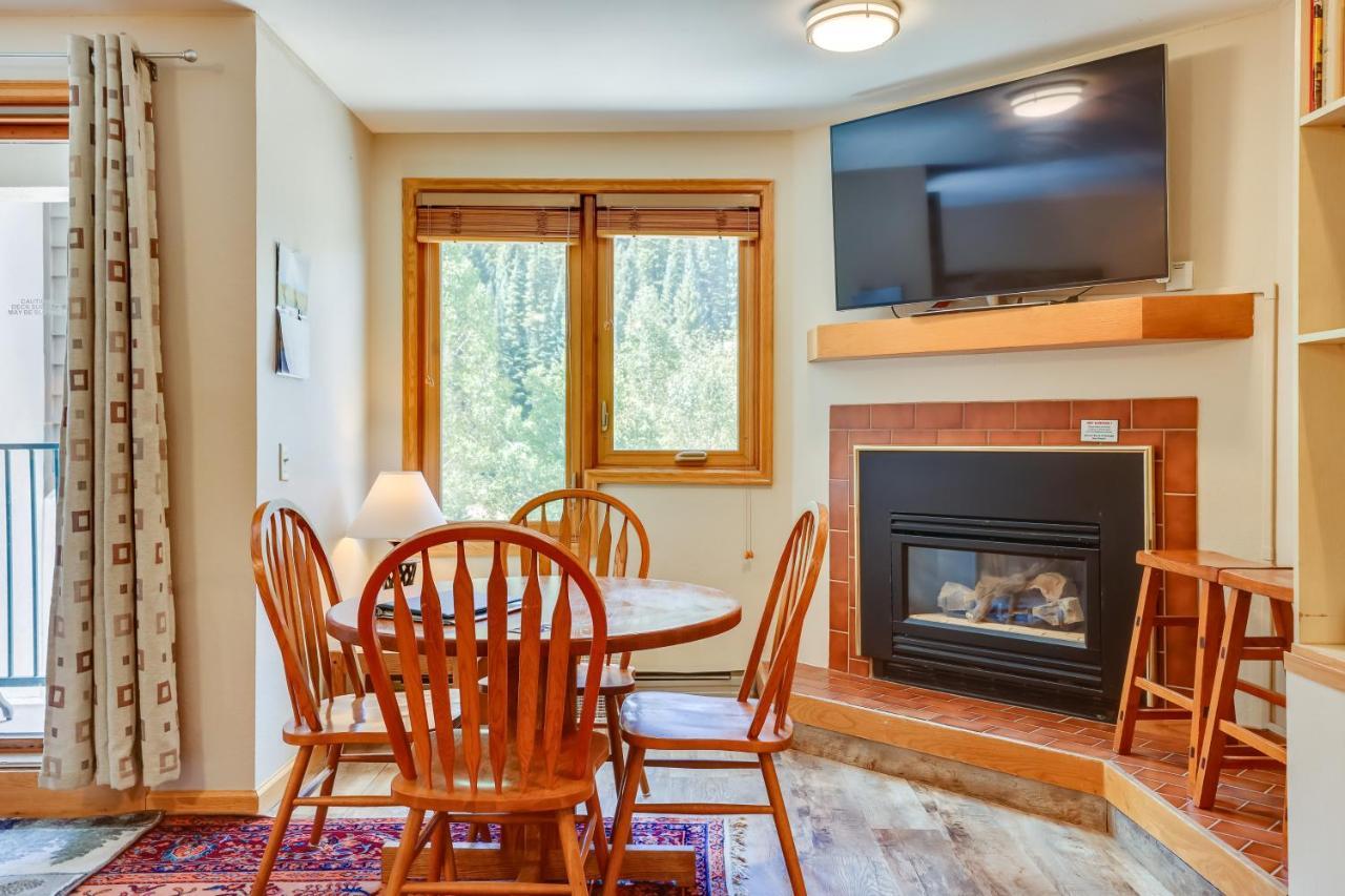 Ski-Inandski-Out Retreat With Iron Horse Pool Access! Winter Park Eksteriør billede