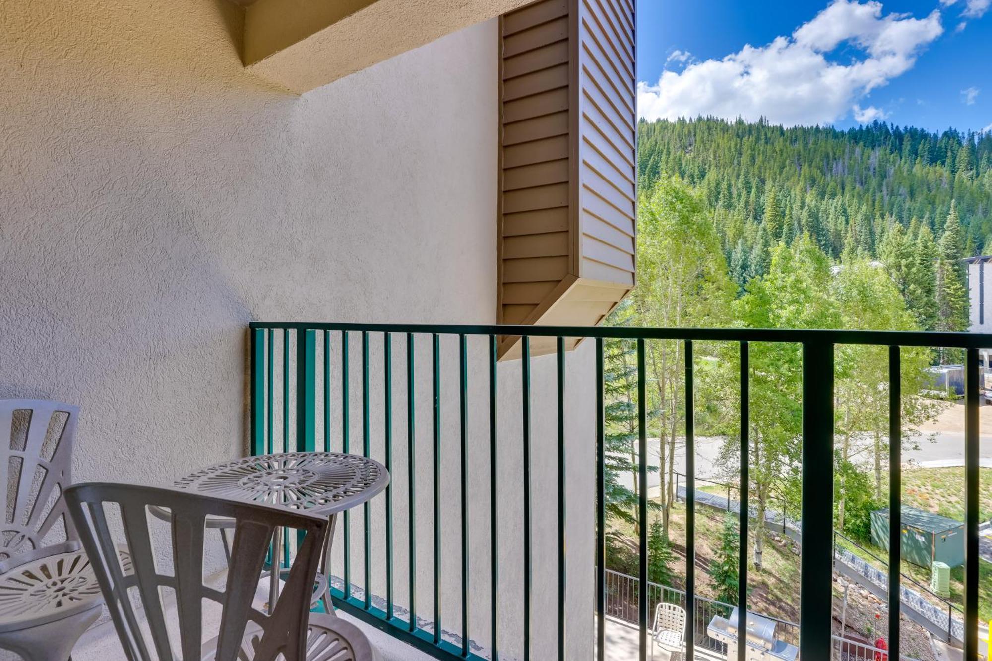 Ski-Inandski-Out Retreat With Iron Horse Pool Access! Winter Park Eksteriør billede
